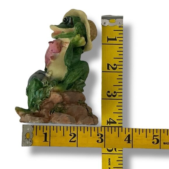 Vintage Frog Figurines Gardening Theme 4”-5” Intricate Carving 2 PC Collectible - Picture 4 of 16